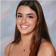 Estudiando Universitaria del Grado en Educación Primaria, con prácticas en colegios, y experiencia dando clases de inglés de 1 ESO